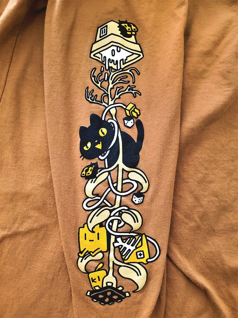 Un)LIVING ROOM Long Sleeve Tee